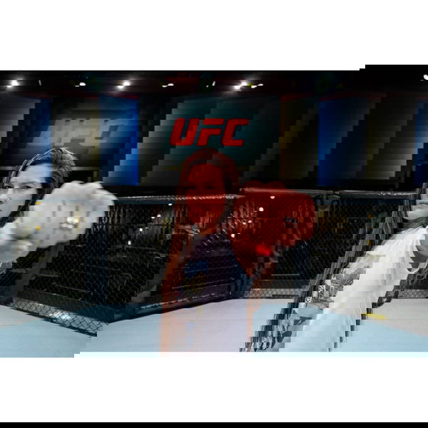 Polyana Viana: The Iron Lady of UFC’s Strawweight Division